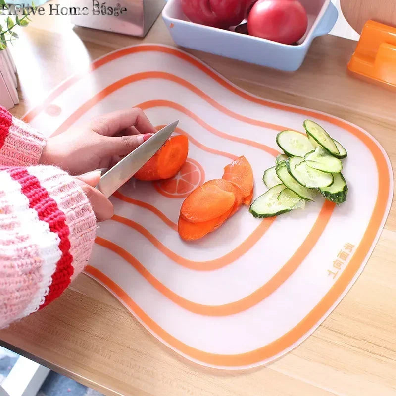 Flexible Transparent Cutting Board Kitchen PP Classification Chopping Board Vegetable Meat Cutting Board Kitchen Accessories